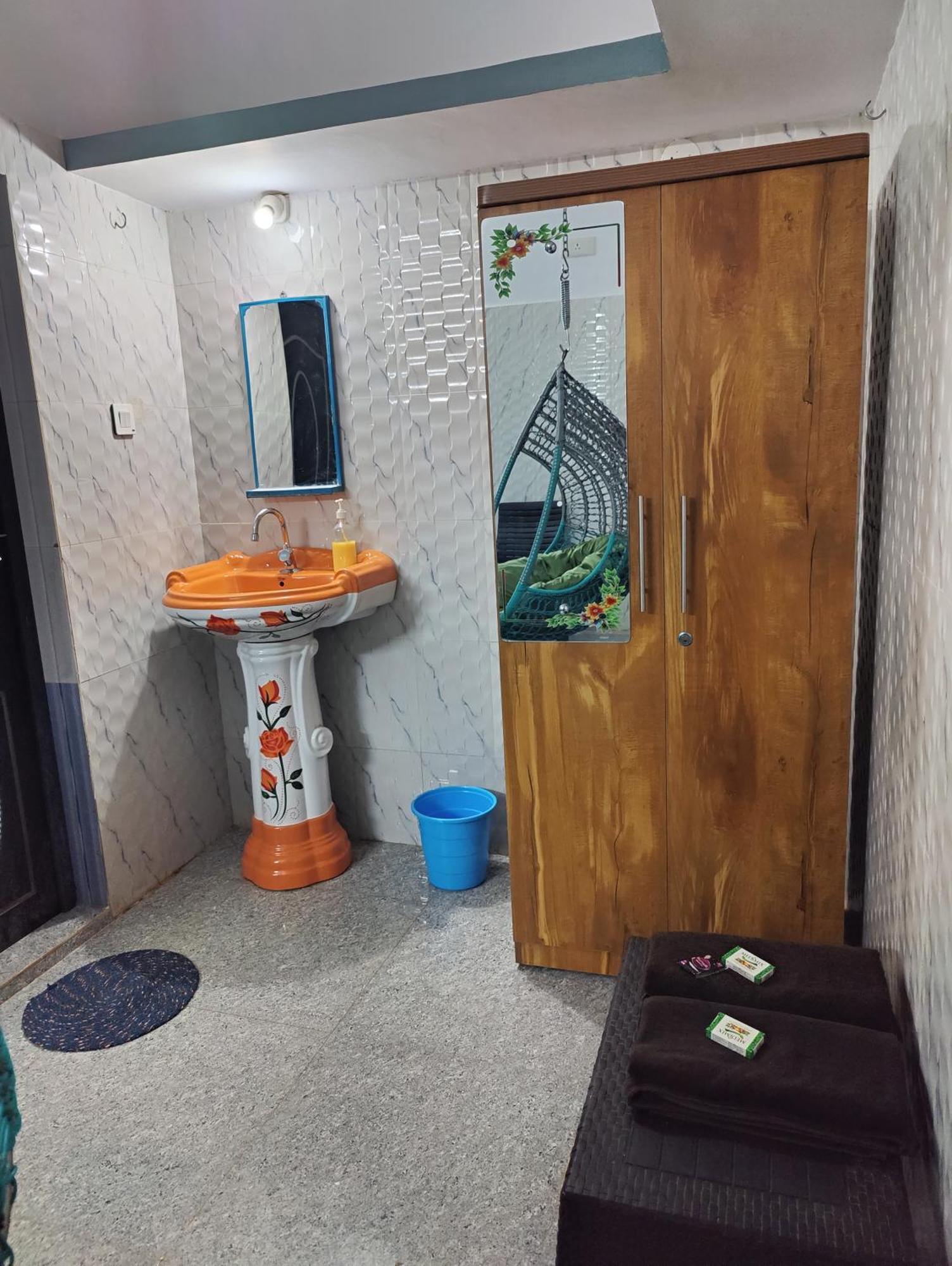 Artkarna Hotel Гокарна Стая снимка